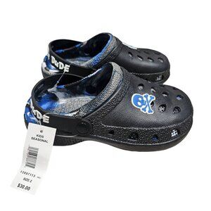 Brand unknown Kids Cool Dude Skull Clogs Black & Blue Slip-On Shoes Rubber